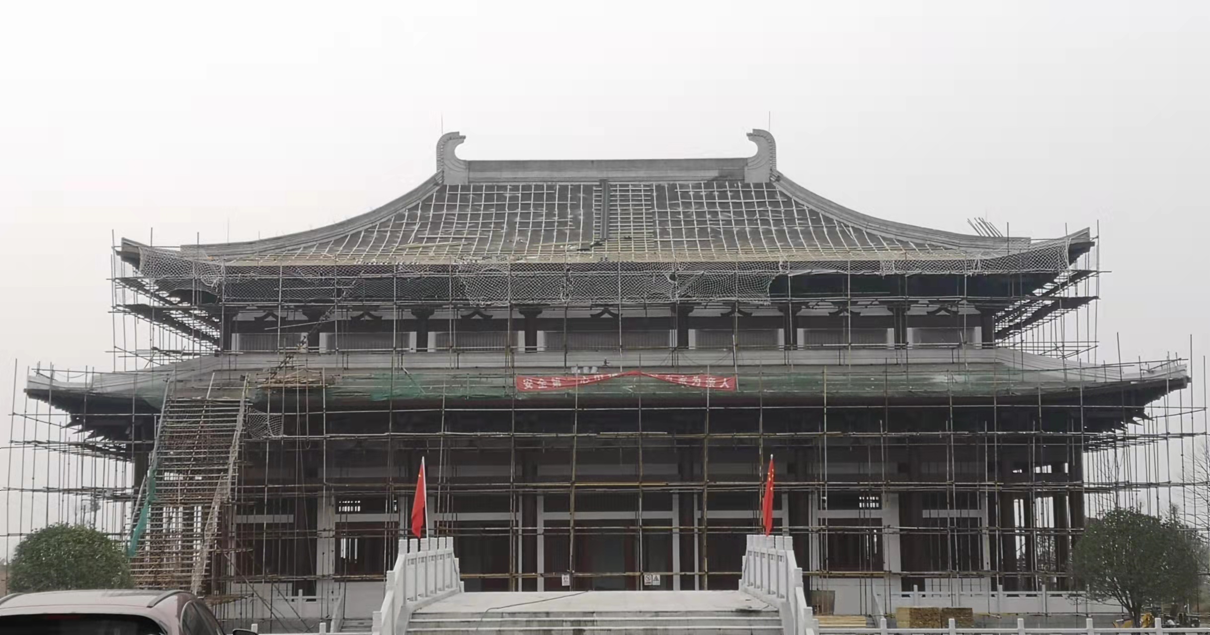 請(qǐng)?zhí)砑訄D片